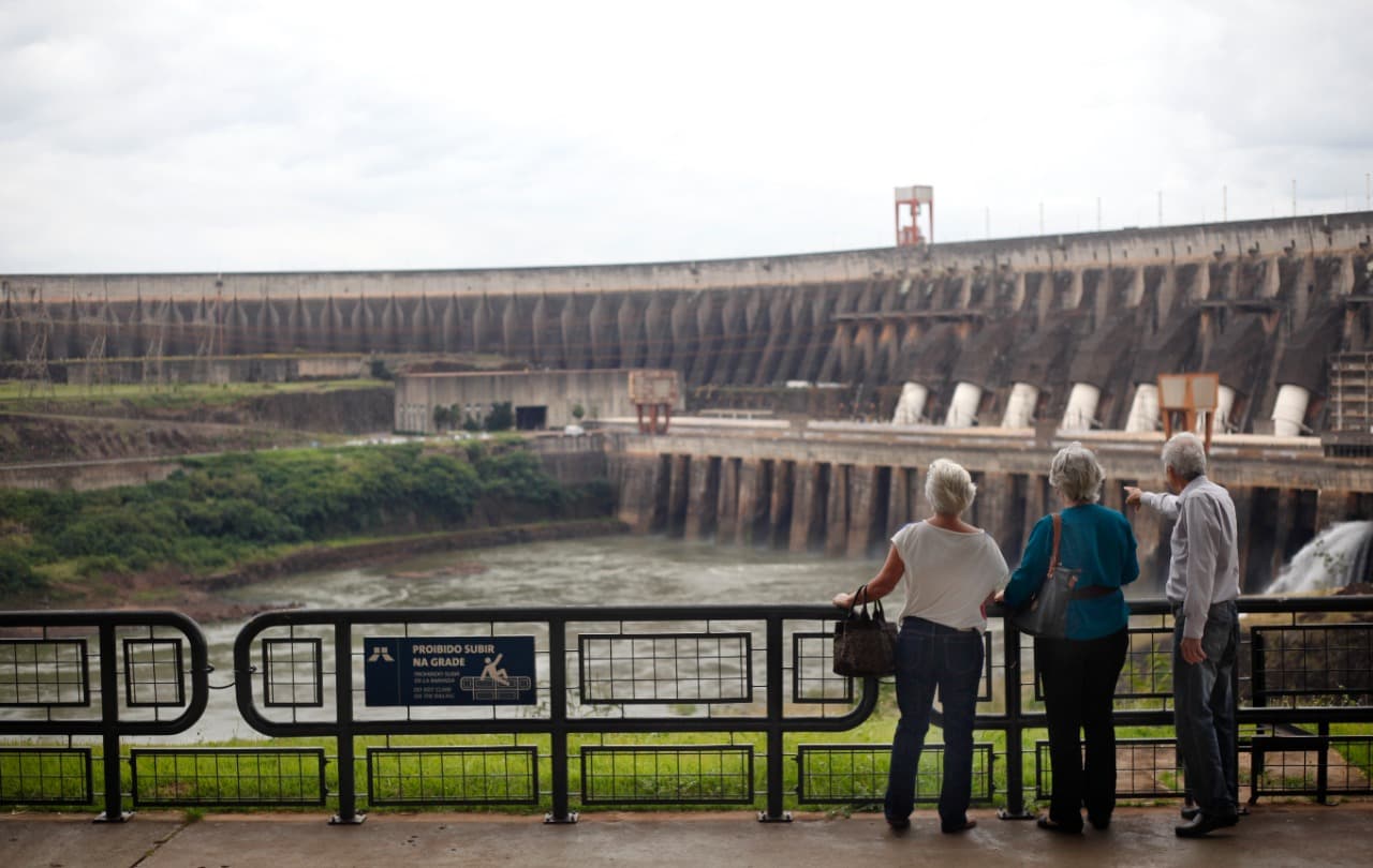 Itaipu Especial ate